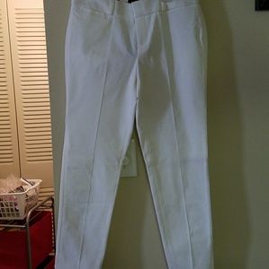 Banana Republic White Capri Pants